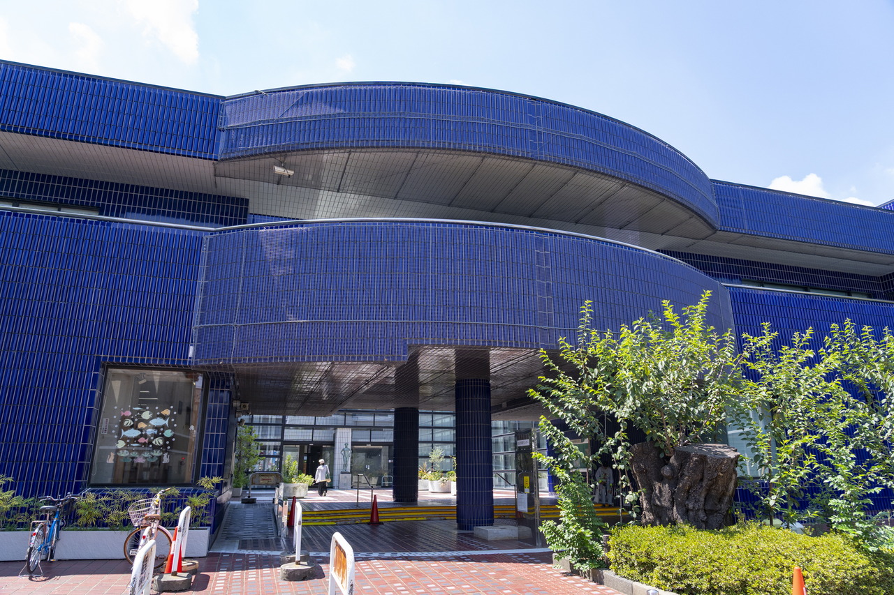 区立 練馬図書館