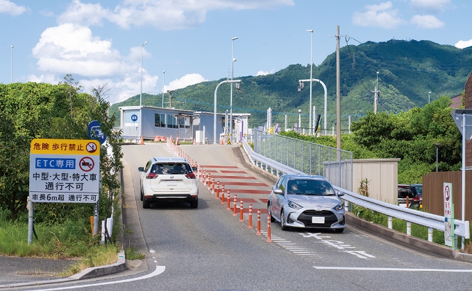 九州縦貫自動車道「須恵スマートIC」