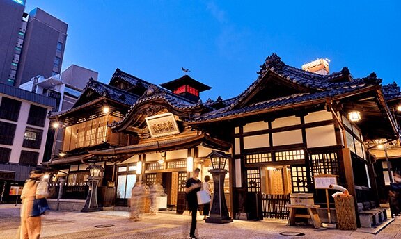 道後温泉本館