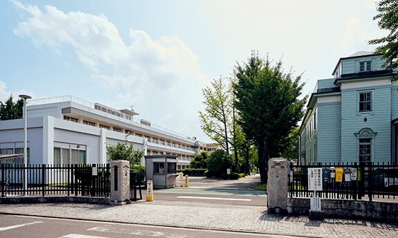 愛媛大学教育学部附属中学校