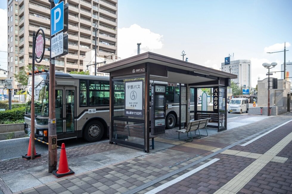 宇野バス 表町入口バス停