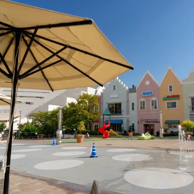 グンゼタウンセンターつかしん