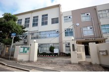 市立上野中学校