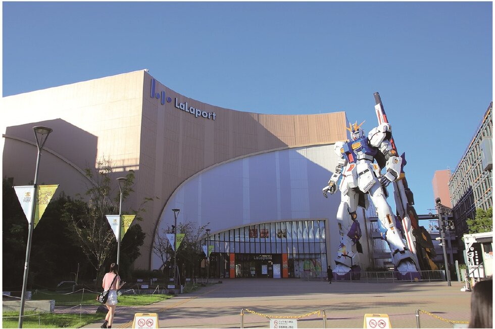 三井ショッピングパーク
ららぽーと福岡