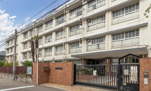 大阪市立瓜破北小学校（正門）