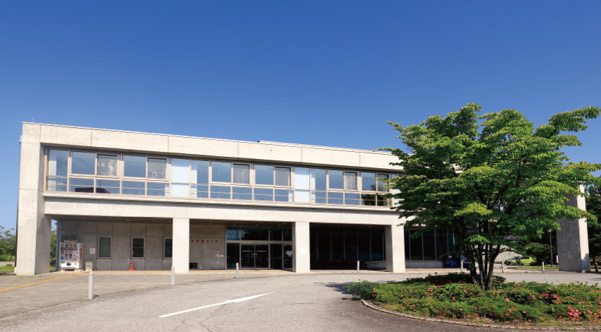 佐久平交流センター