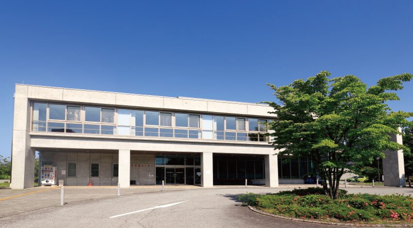 佐久平交流センター