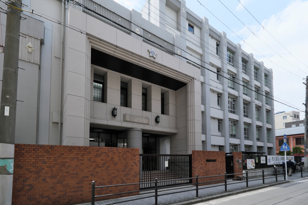 大阪市立西天満小学校