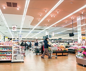 ヨークベニマル真美沢店