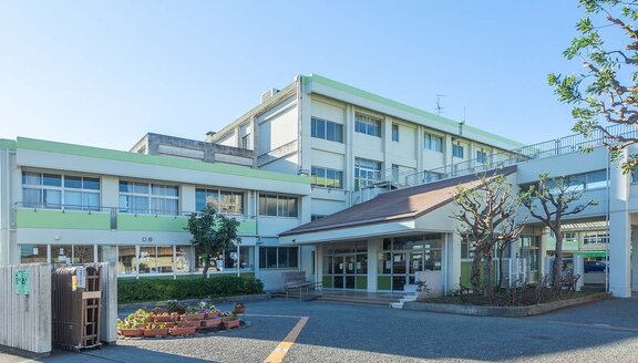 市立鵠沼小学校