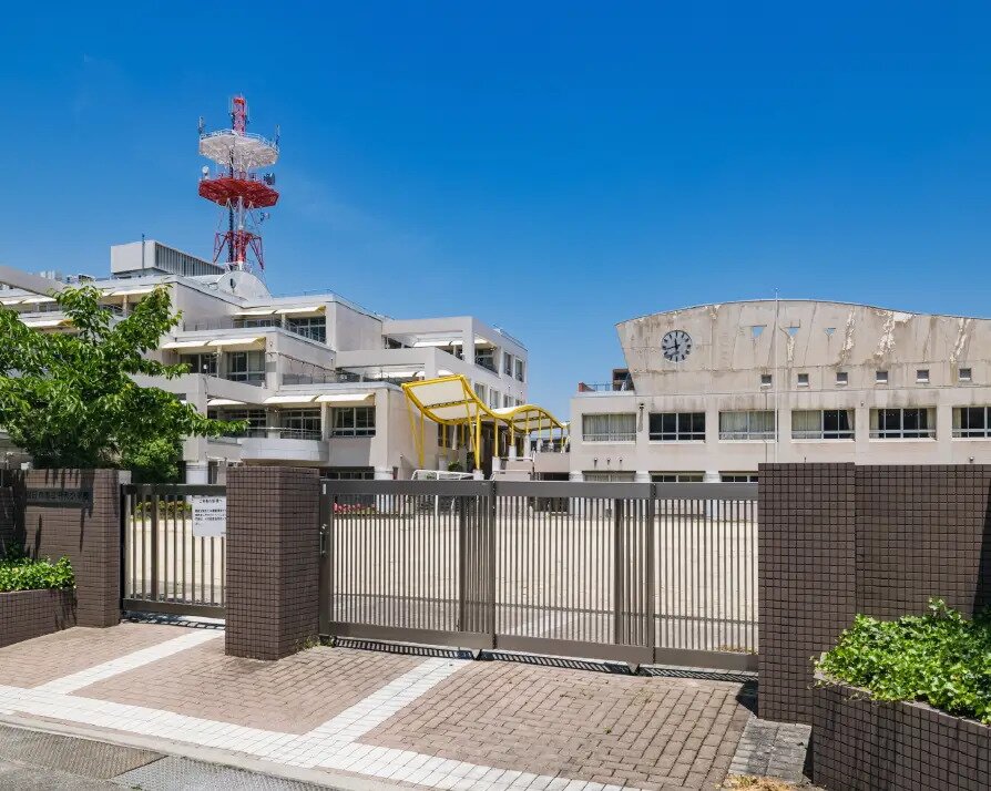 四日市市立 中央小学校