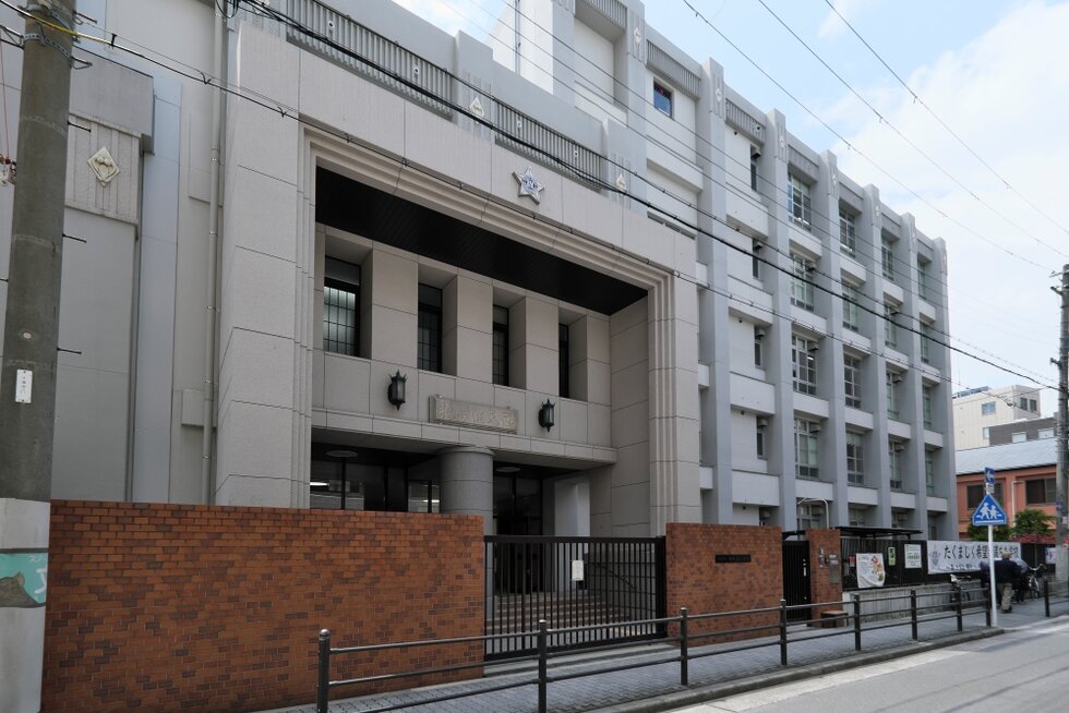 大阪市立西天満小学校