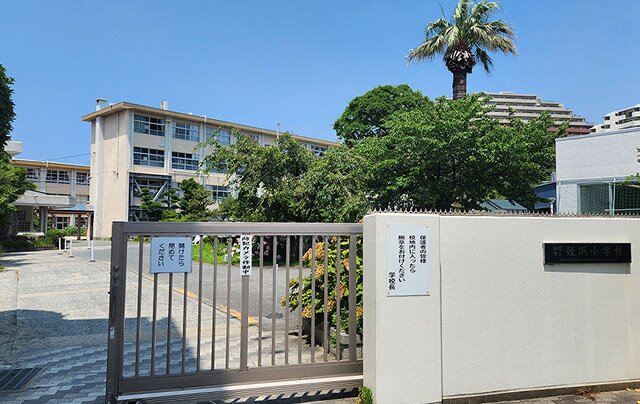 福岡市立姪浜小学校