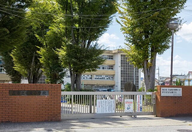 中央小学校