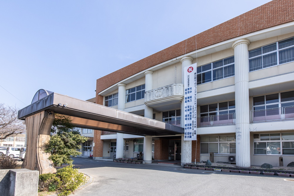 岐陽中学校