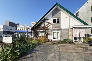 シロクマベーカリー本店