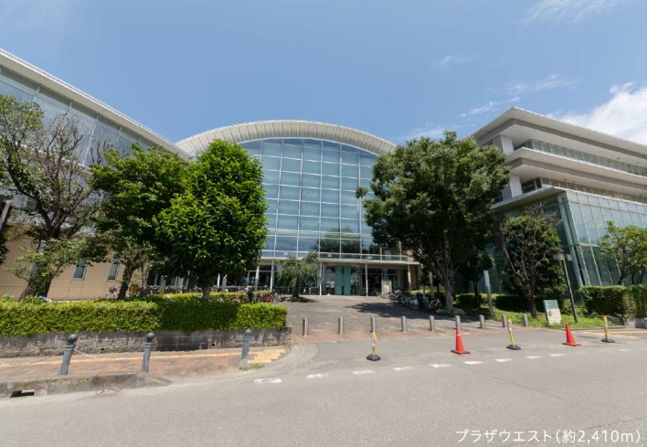 プラザウエスト
