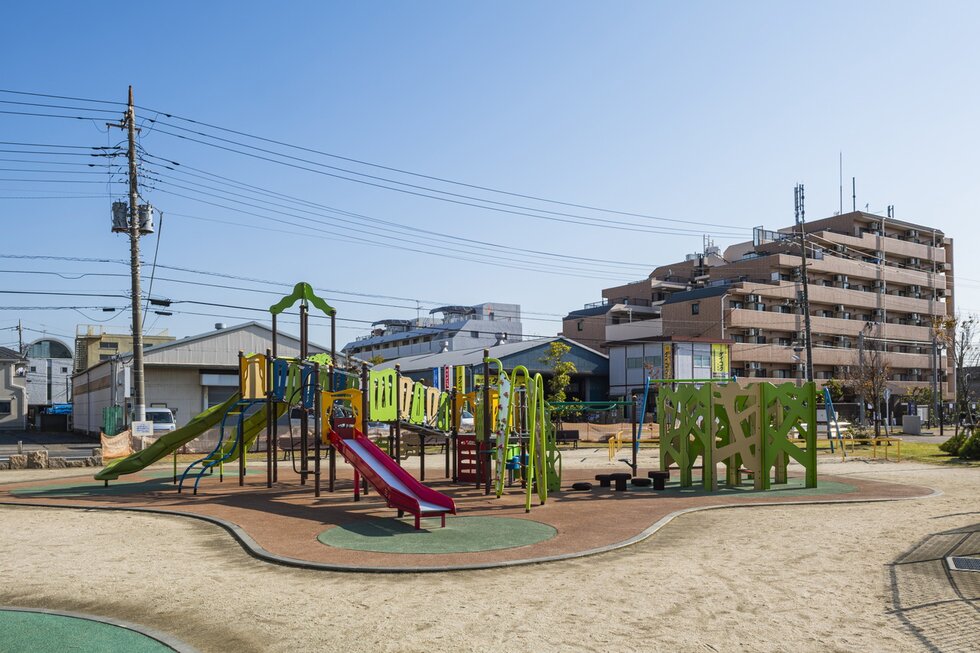 東新小岩二丁目かがやき公園