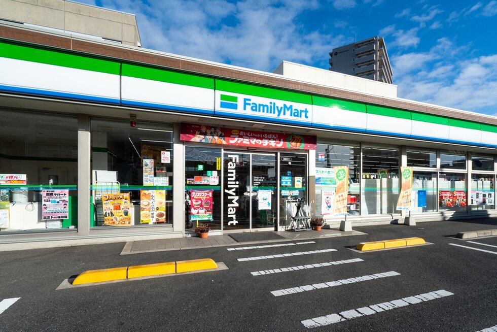 ファミリーマート出雲北本町店