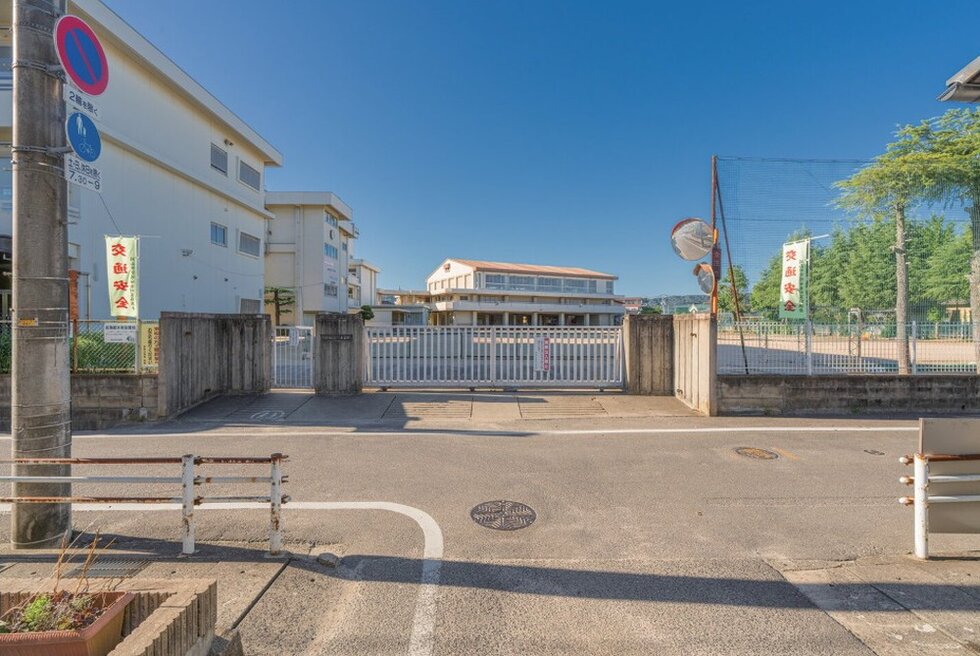 岡山市市立宇野小学校