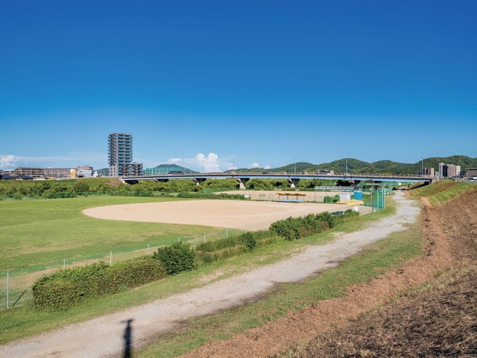 百聞川緑地軟式野球場