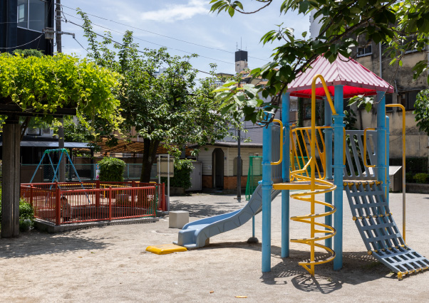 子鳩児童遊園