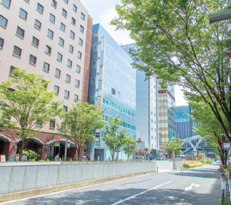 はかた駅前通