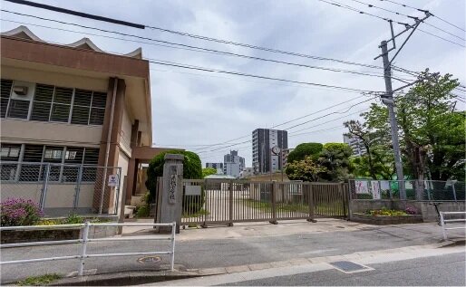 福岡市立千代小学校