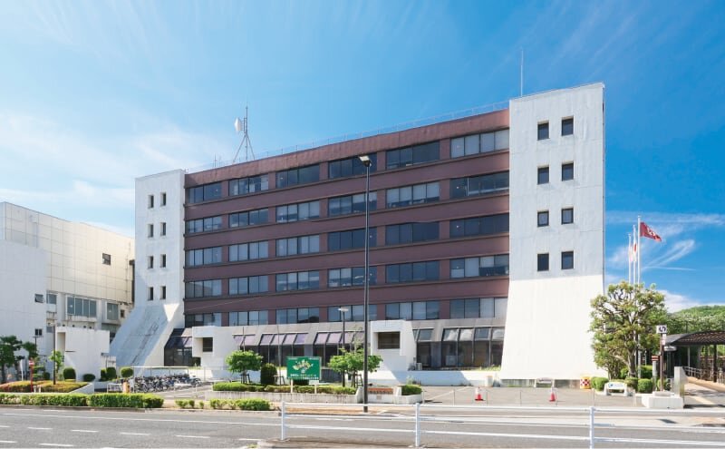 稲城市役所