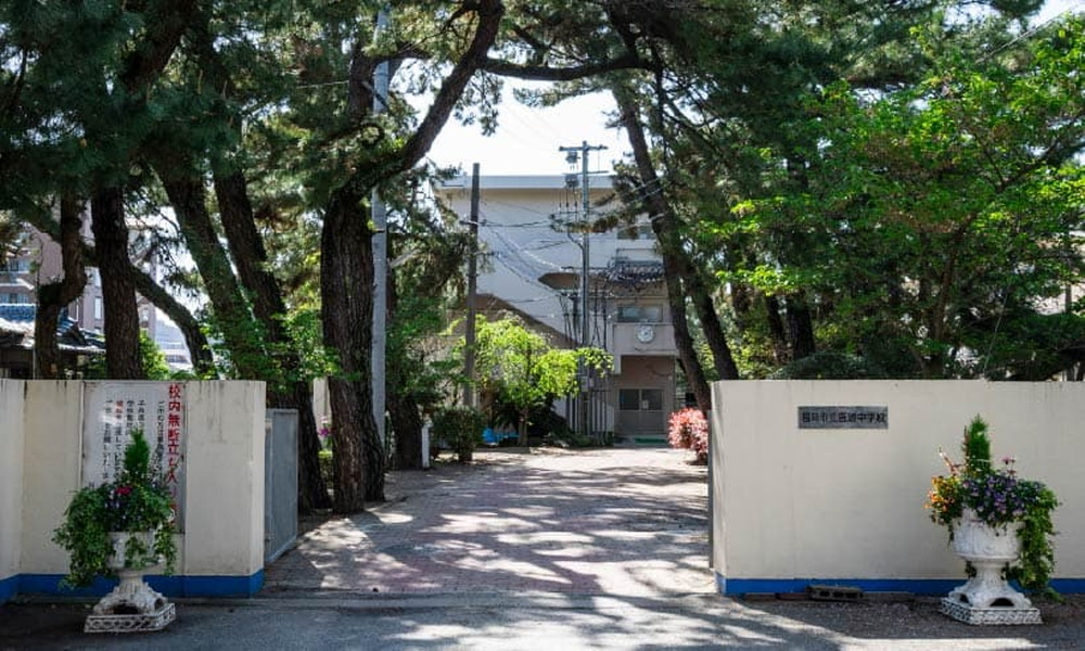 福岡市立百道中学校
