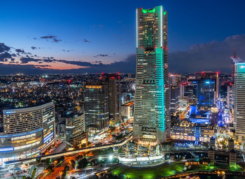 横浜ランドマークタワー