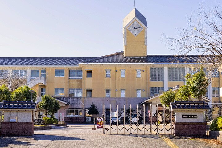 米原市立米原中学校