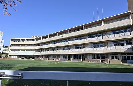 梅島小学校