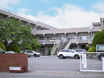 吉川市立南中学校