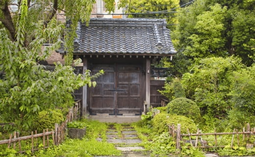 久本薬医門公園