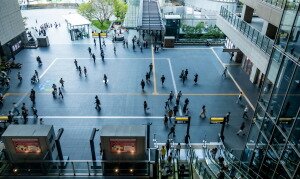 JR「大阪」駅
