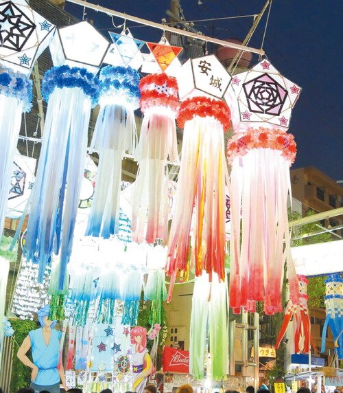 安城七夕まつりメインストリート（末広町交差点付近）
提供写真（安城市役所）