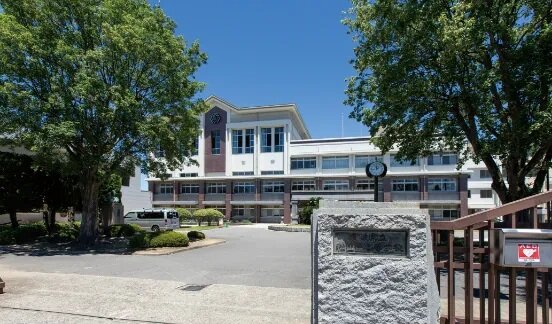 県立松山東高等学校