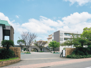 筑紫丘高等学校
