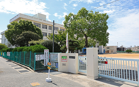 市立林小学校