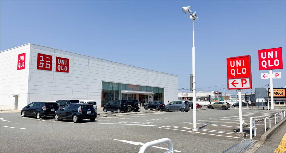 ユニクロ 福岡新宮店