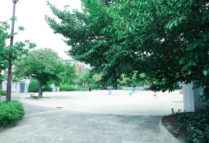 中小阪公園