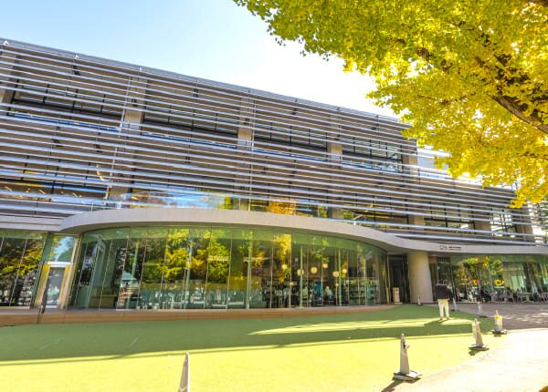 板橋区中央図書館