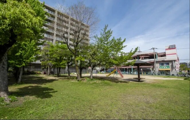 東一津屋公園