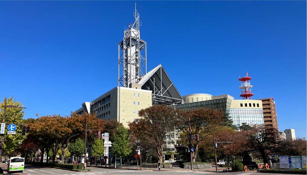 富山市役所