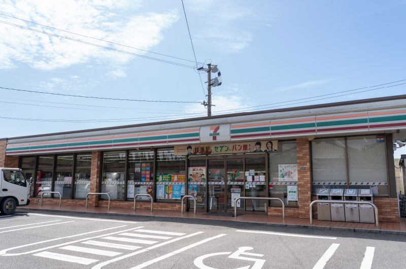 セブン-イレブン 八幡御開3丁目店