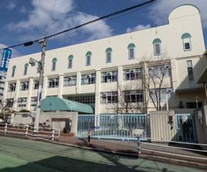 神戸市立稗田小学校