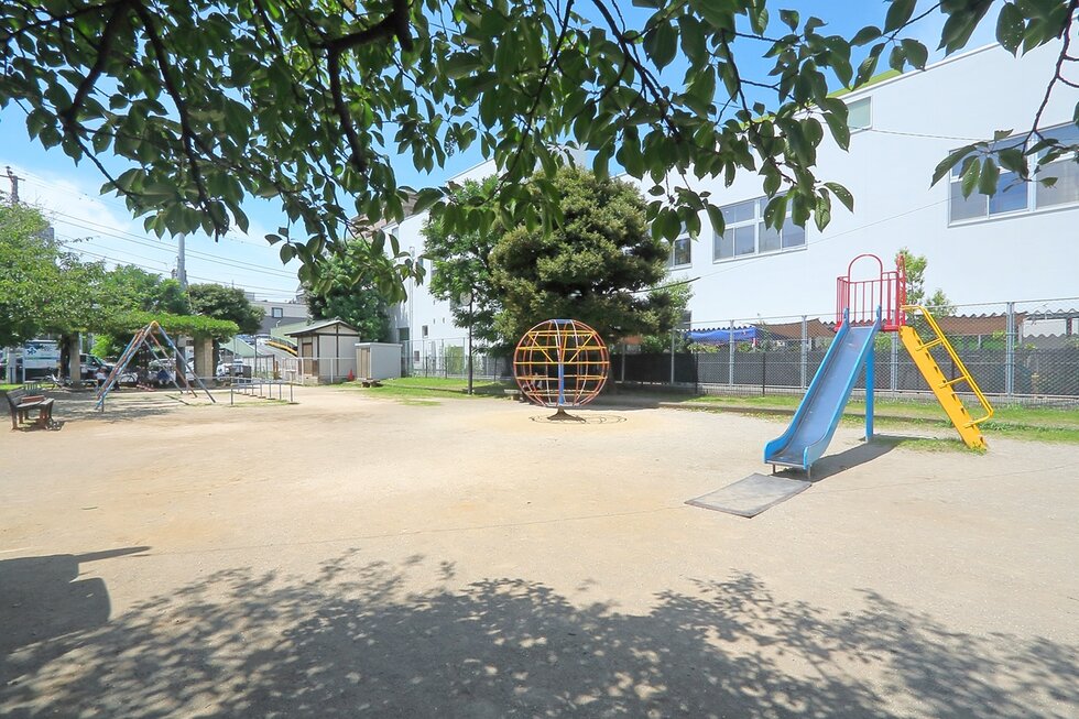 八幡児童公園