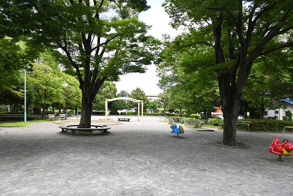 東谷公園