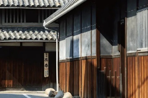 呉春